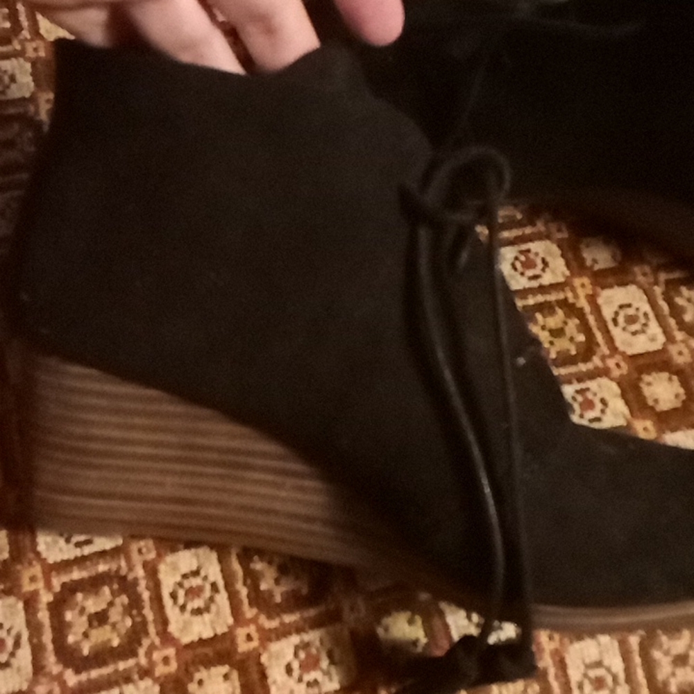 Worn once 💕Women's ankle booties